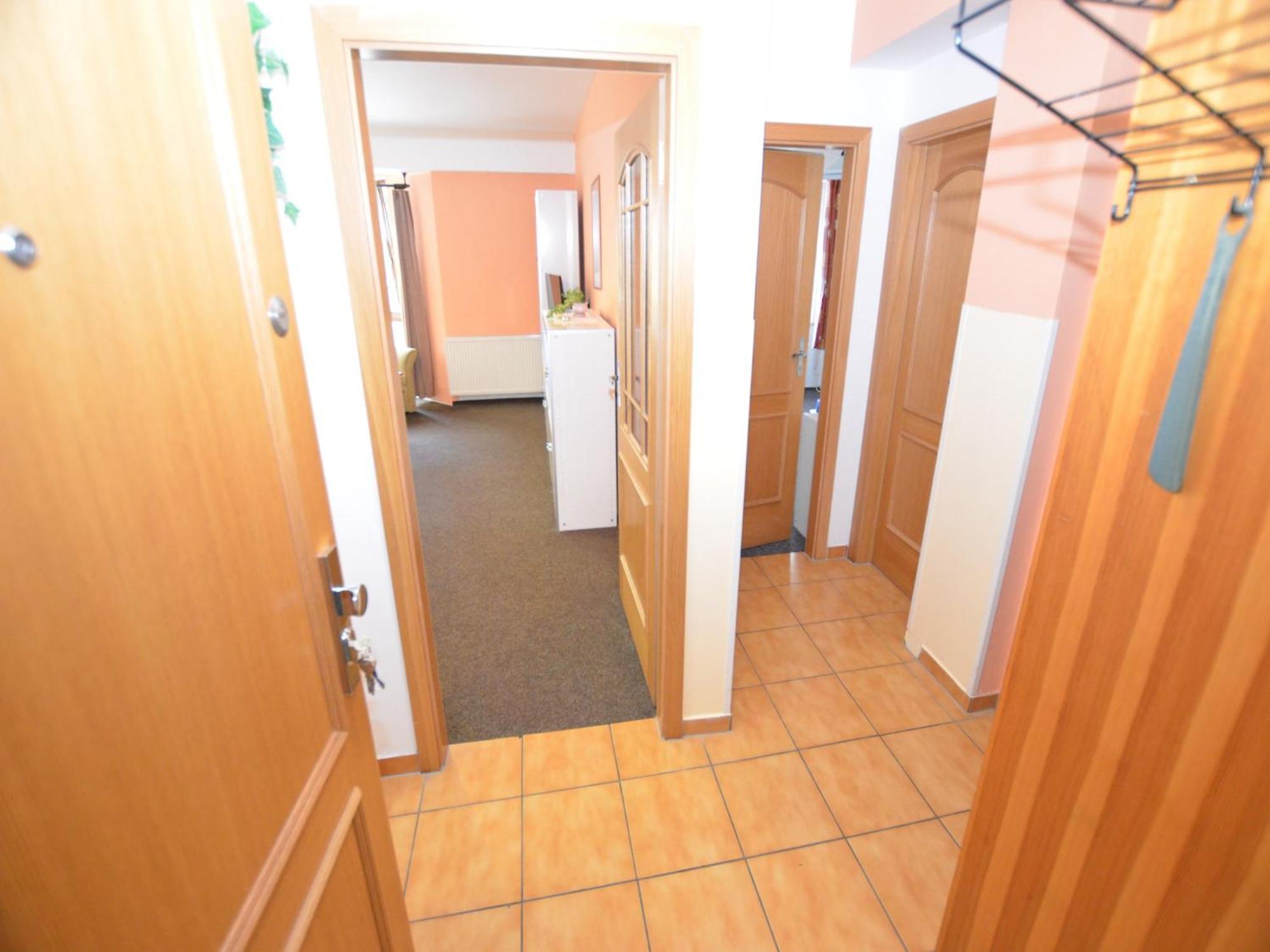Snug Apartment In Jachymov Near Ski Area Ngoại thất bức ảnh