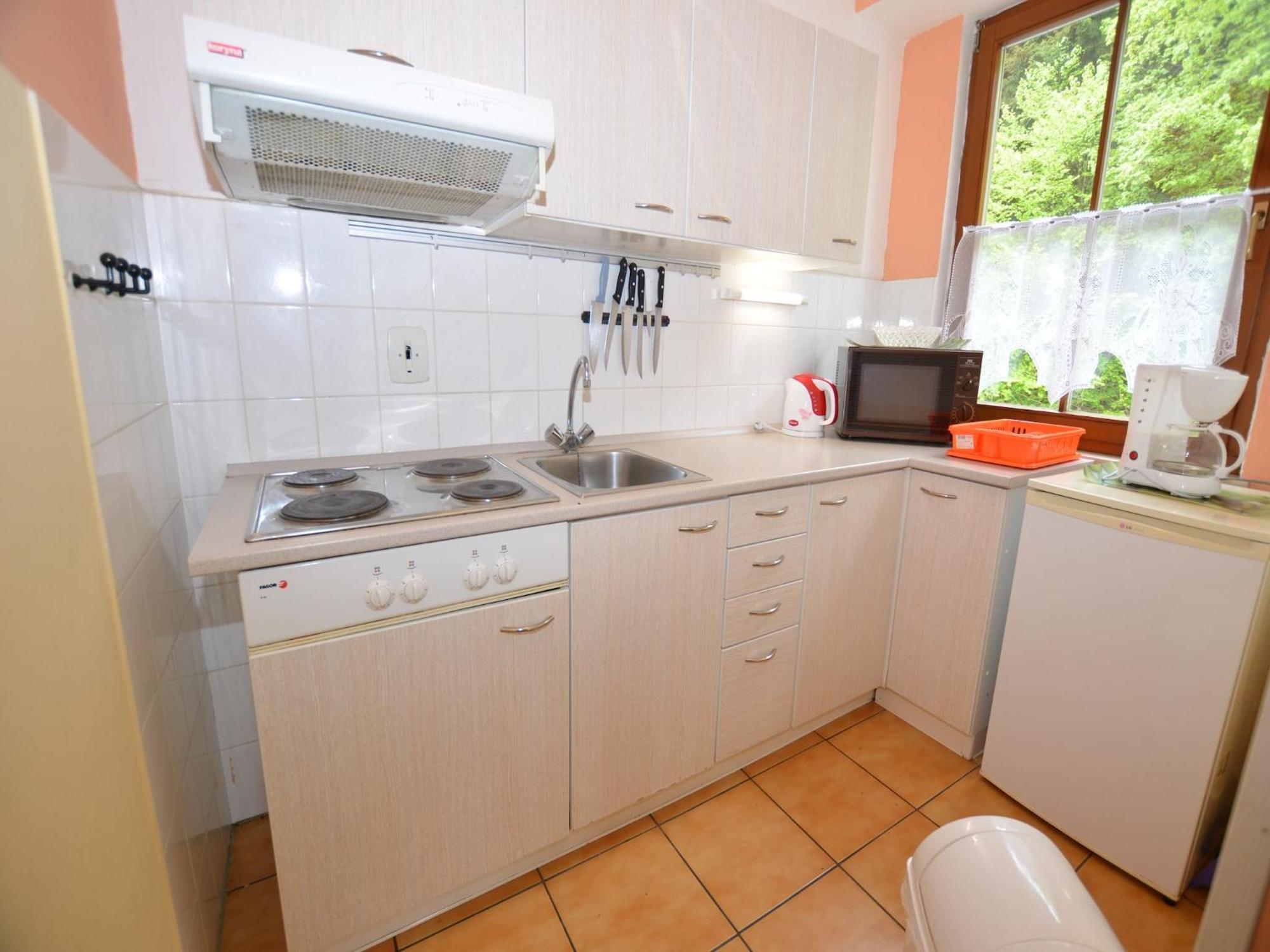 Snug Apartment In Jachymov Near Ski Area Ngoại thất bức ảnh