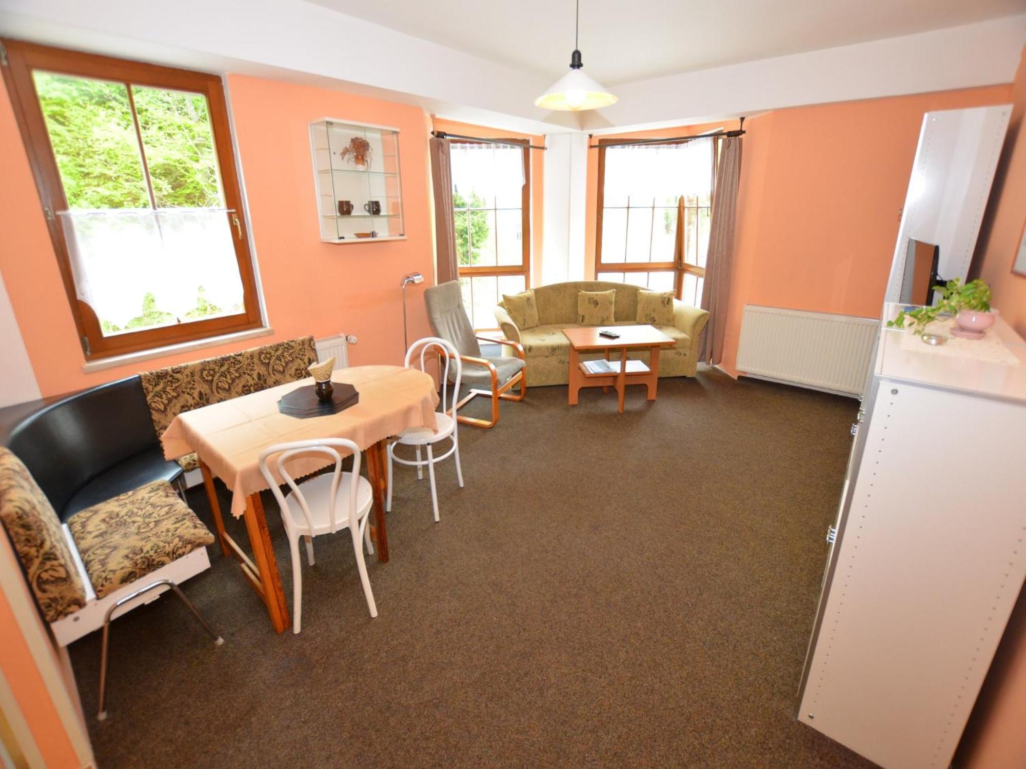 Snug Apartment In Jachymov Near Ski Area Ngoại thất bức ảnh